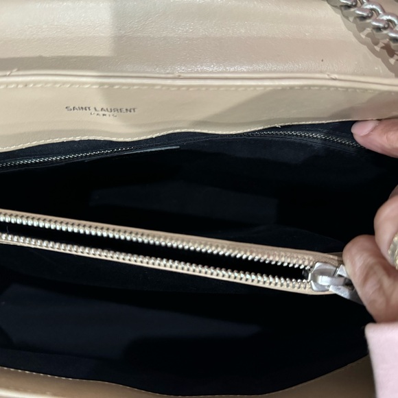 ❌❌❌SOLD❌❌❌Authentic YSL Yves Saint Laurent Monogram Loulou Shoulder/Crossbody - Picture 14 of 15